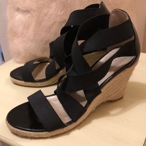 Tahari jute 3 inch wedge strappy sandals!!